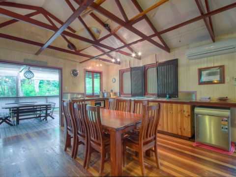 Greenhouse - Rainbow Shores, Privacy And Relaxation Equals Paradise - Maitland Accommodation 1