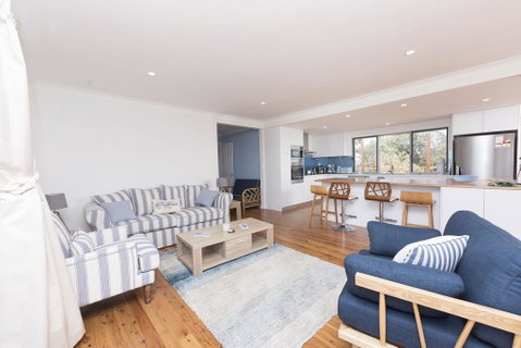HAMPTONS - Maitland Accommodation 3