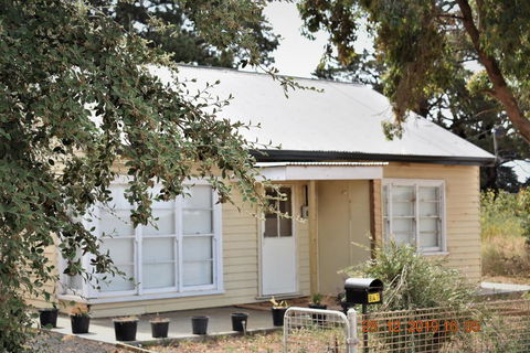 Happy Cozy House For Holidays, Beach, BBQ, Pet Friendly 35kms From CBD In Country Life Style !!! - Maitland Accommodation 0