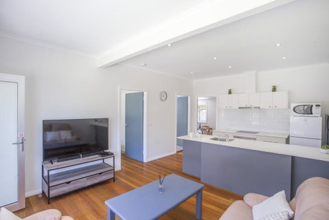 HARBOUR BREEZE - ULLADULLA - Maitland Accommodation 3