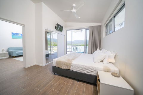 Harbour Cove - Maitland Accommodation 1