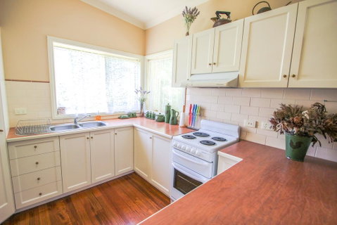 Harrietville Cottage - Maitland Accommodation 2