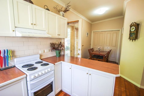 Harrietville Cottage - Maitland Accommodation 3