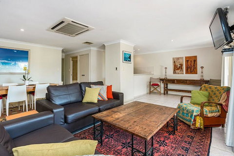Heather's Hideaway - Maitland Accommodation 0