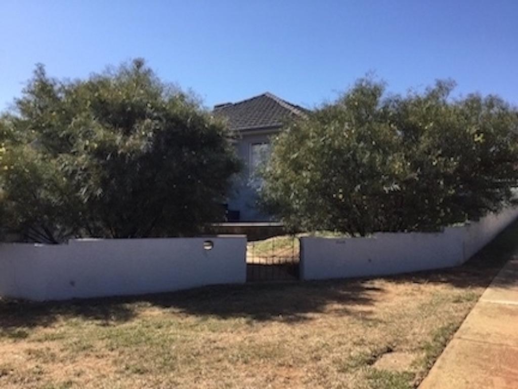 Tolland NSW Maitland Accommodation