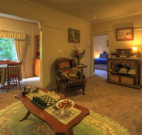 Hillview Oak BB - Maitland Accommodation