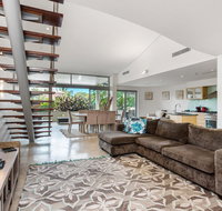 Jades Apartments - Maitland Accommodation