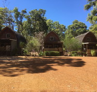Jarrah Glen Cabins - Maitland Accommodation