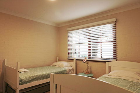 Jodi's Beach Retreat Eden - Maitland Accommodation 1