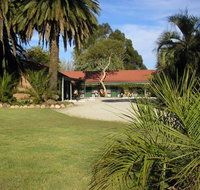 Jolly Swagman Motor Inn Holbrook - Maitland Accommodation