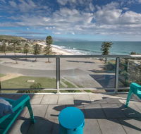 King of North Bay - 103 Gold Coast Drive - Maitland Accommodation