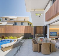 KoKo's Beach House - Maitland Accommodation