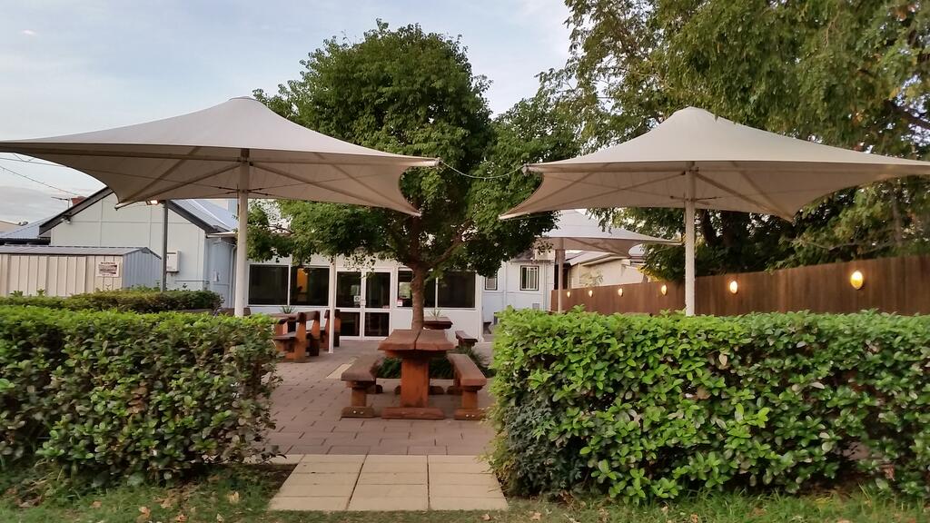 Kootingal NSW Maitland Accommodation