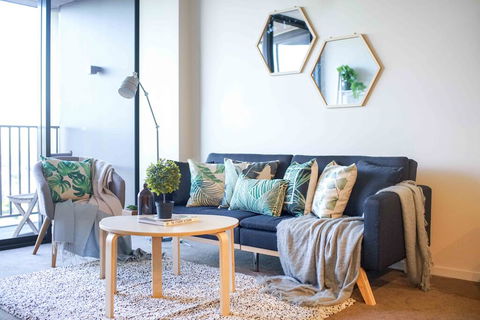 KOZYGURU BRISBANE CITY HIGHRISE 1BED APT SPIRE QBN550-2501 - Maitland Accommodation 2