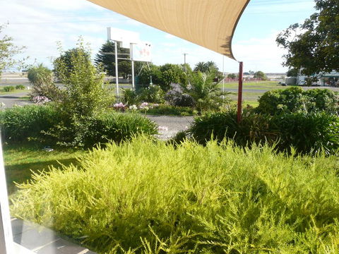 Lake Bolac Motel - Maitland Accommodation 3