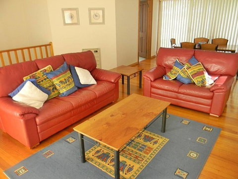 LAKESIDE2 - Maitland Accommodation 1