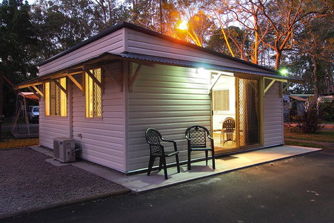 Landsborough Pines Caravan Park - Maitland Accommodation 2