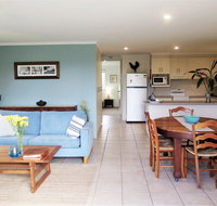 Lawson Beachfront - Maitland Accommodation