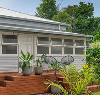 Lena's Beach House Byron Bay - Maitland Accommodation