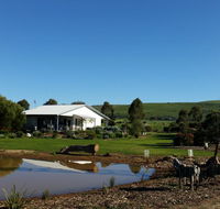 Linger Longer Cottages - Maitland Accommodation