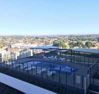 Luxury Apt with 2BR plus 2Bath - Maitland Accommodation