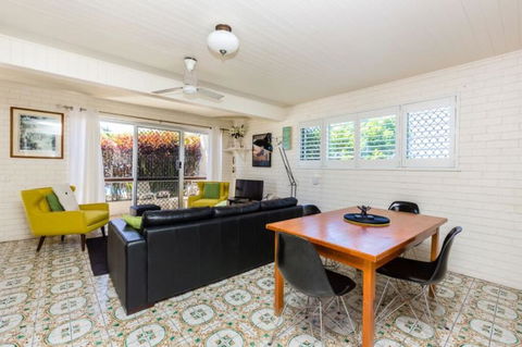 Lyrona - 3/35 Avocet Parade - Maitland Accommodation 2