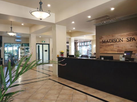 Madison Spa Motel - Adults Only - Maitland Accommodation 3