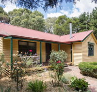 Malakai Farm Stay - Maitland Accommodation