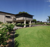 Mayfair Motel - Maitland Accommodation