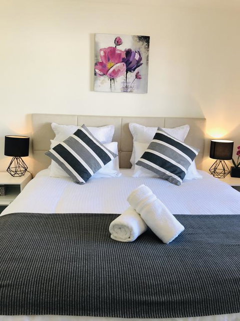 Melbourne Inner City Short Stay Near Flemington Racecourse Free Wifi And Netflix - Maitland Accommodation 3