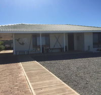 Mermaid Beachside Accommodation - Maitland Accommodation