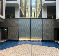 MidnightBraddon Modern Executive Apt Pool Sauna Secure Parking Wine - Maitland Accommodation