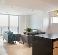 Modern 2 bedroom Apartment in the Heart of Burwood - Maitland Accommodation