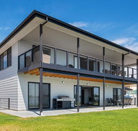 Moments on the Water - Maitland Accommodation