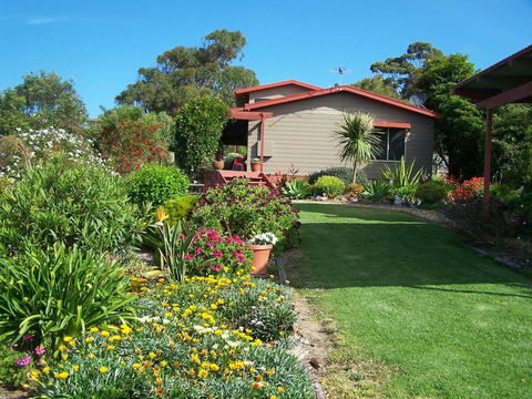 Monaro Cottage - Maitland Accommodation 0