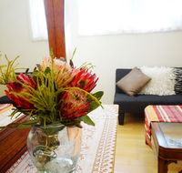 Moon House - Maitland Accommodation