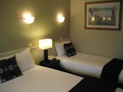 Motel Warrnambool - Maitland Accommodation 3