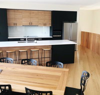 Mountain Mist Retreat - 6 Bedrooms - Maitland Accommodation