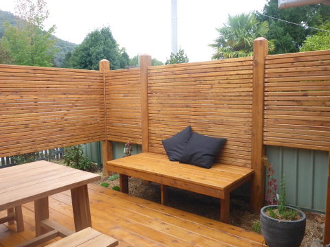 MounTin Hut - Central Bright - Maitland Accommodation 2