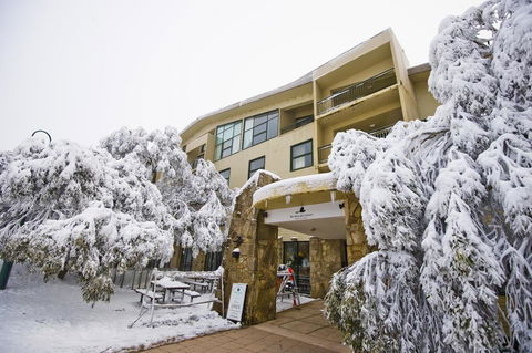 Mt Buller Chalet Hotel & Suites - Maitland Accommodation 0