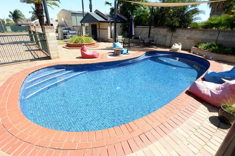 Mulwala Paradise Palms Motel - Maitland Accommodation 2
