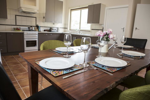 Spencer Cottage - Maitland Accommodation 14