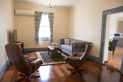 Spencer Cottage - Maitland Accommodation 19