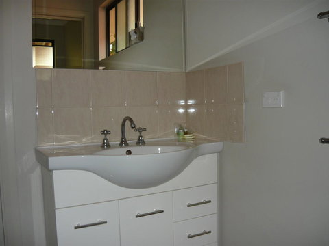 Albany Apartments - Maitland Accommodation 9