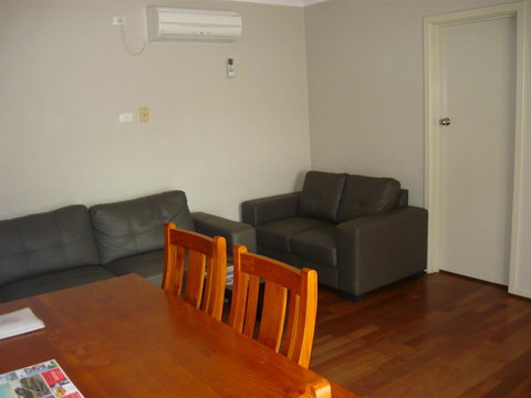 Albany Apartments - Maitland Accommodation 11