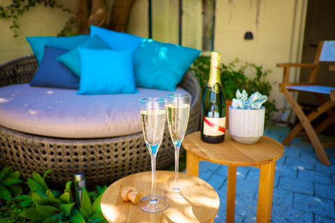 Cottesloe Artist's Beach Retreat - Maitland Accommodation 29