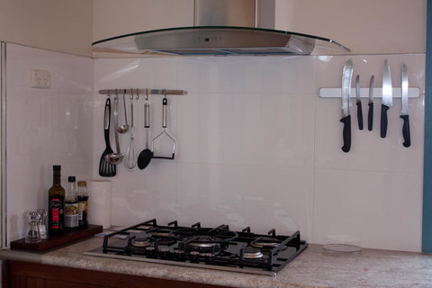 Lotti's House - Maitland Accommodation 8