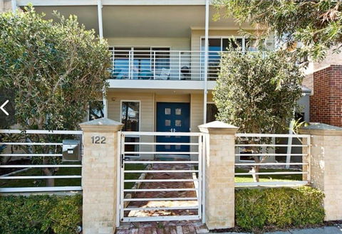 Fremantle Local Beach Studio - Maitland Accommodation 1