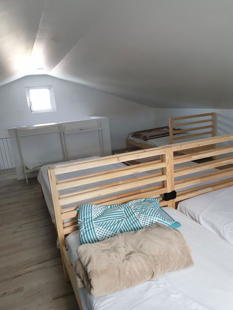 DIANELLA Budget Rooms Happy Place To Stay - Maitland Accommodation 4