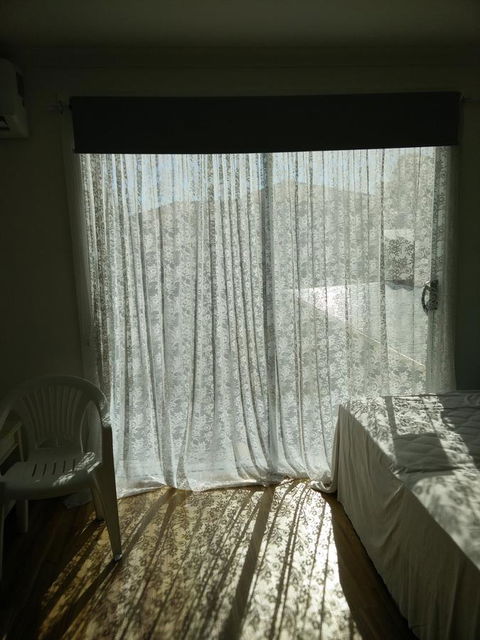 DIANELLA Budget Rooms Happy Place To Stay - Maitland Accommodation 18
